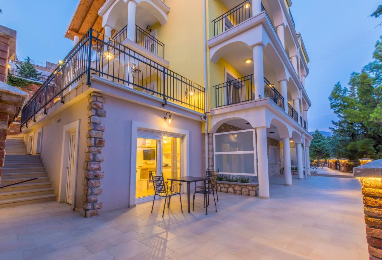 Palace Paulina Residence نوفي فينودولسكي المظهر الخارجي الصورة